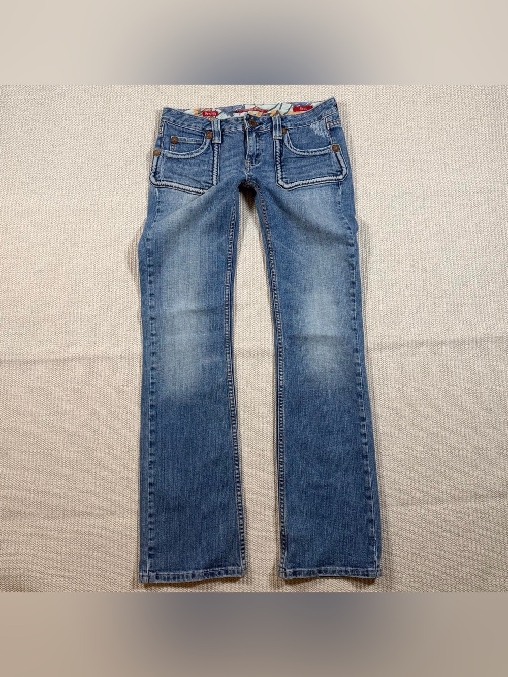 Vigoss Y2K low rise bootcut jeans 🩵 - Picture 7 of 8